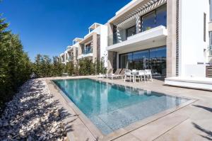 Imagen de la galería de Azure Luxe Villas, en Protaras