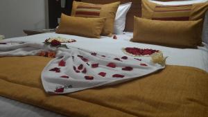 Ένα ή περισσότερα κρεβάτια σε δωμάτιο στο Hotel Julius
