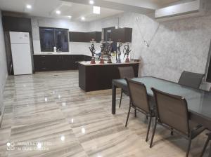 Kuchyň nebo kuchyňský kout v ubytování Chalet Wayne