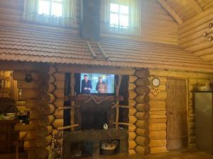 Μια τηλεόραση ή/και κέντρο ψυχαγωγίας στο Думанія