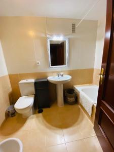 Un baño de Apartement Casares Costa
