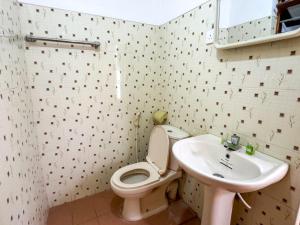 Ένα μπάνιο στο Gaya Place Mirissa +13 φωτογραφίες