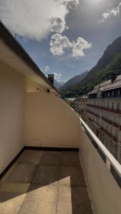 Nespecifikovaný výhled na hory nebo výhled na hory při pohledu z apartmánu + 20 fotografií