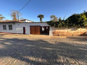 Το κτήριο όπου στεγάζεται  η παραθεριστική κατοικία