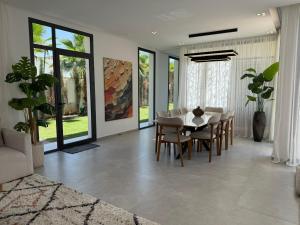Ruang duduk di Villa B Marrakech