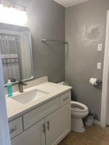 Un baño de St Pete Villa