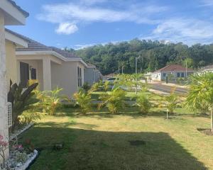 Zahrada ubytování Luxury Villa in Ocho Ríos