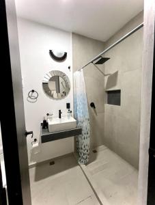 Ένα μπάνιο στο House in New Nayarit