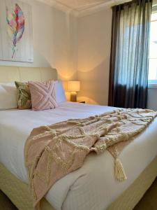 Ένα ή περισσότερα κρεβάτια σε δωμάτιο στο Lynwood Luxe Mudgee +17 φωτογραφίες