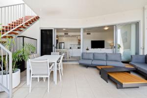 Χώρος καθιστικού στο Kamala Hideaway at Casuarina