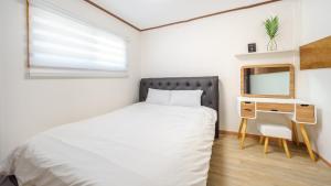 Gallery image of Namhae Mohito Pension in Namhae