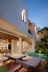 Bazén v ubytování Solaya Villas nebo v jeho okolí