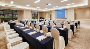 Konferenční prostory v ubytování Donghai Xianhucheng Huanglong Hotel + 243 fotografií