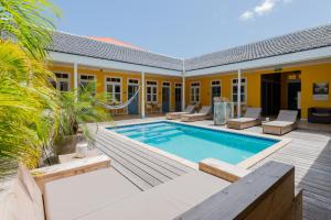 Basen w obiekcie Boutique Hotel 't Klooster lub w pobliżu