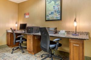 Φωτογραφία από το άλμπουμ του Comfort Suites Gastonia - Charlotte σε Gastonia
