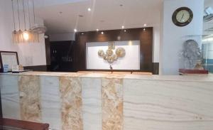 Fotografie z fotogalerie ubytování Hotel O LUXIUR HOTEL v destinaci Alígarh