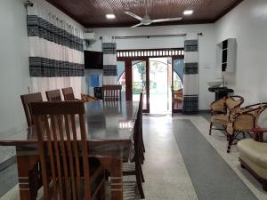 Posezení v ubytování Seethevi Hotels