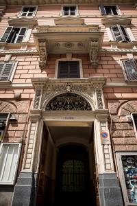 The facade or entrance of Chat&Chill Vatican Apartment