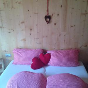 Postel nebo postele na pokoji v ubytování Apartments Resi