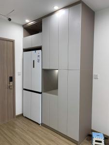 Η κουζίνα ή μικρή κουζίνα στο Sa1 Toji Sakura Luxhome Smart city