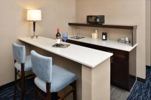Bevande di Holiday Inn Express & Suites Peekskill-Lower Hudson Valley by IHG