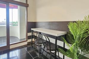 Fotografie z fotogalerie ubytování Vara Stay at Soekarno Hatta Bandung Mitra RedDoorz v destinaci Bandung