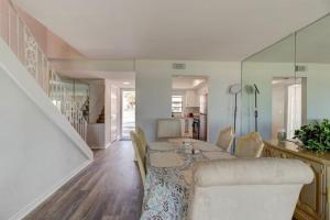 Χώρος καθιστικού στο Sandal Sand Cottages on Beach