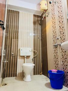 Koupelna v ubytování D Guest House