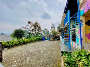 Budova, kde se vila nachází