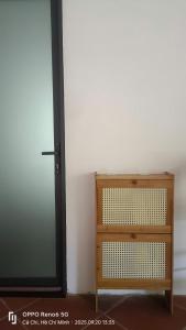 Postel nebo postele na pokoji v ubytování Homestay Mẹ Khang 2 WC riêng,Mới VIP + 3 fotografie