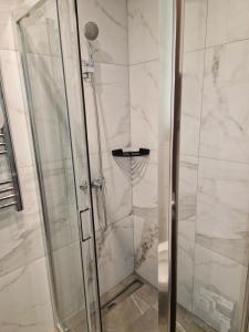 Ένα μπάνιο στο Apartman Sreća - Titova Vila Zlatibor