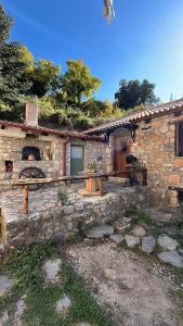 Budova, kde se prázdninový dům nachází + 32 fotografií