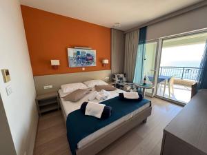 Posteľ alebo postele v izbe v ubytovaní Apartments Villa Loznica
