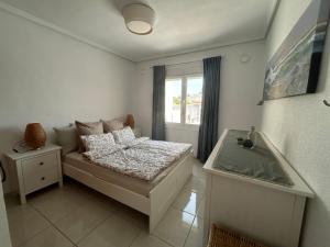 Ένα ή περισσότερα κρεβάτια σε δωμάτιο στο Casa Alta - villa med privat svømmebasseng +11 φωτογραφίες