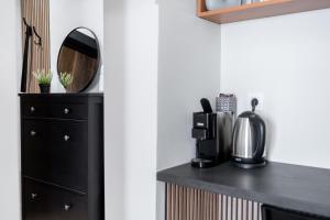 Kuchyň nebo kuchyňský kout v ubytování City Center Gem Varna - 5 Guests