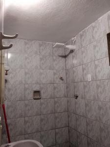 Un baño de Refúgio Serrano casa