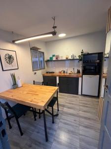 Kuchyň nebo kuchyňský kout v ubytování Confort2