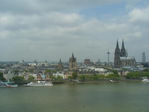 Ein allgemeiner Blick auf Köln oder ein Stadtblick von der Ferienwohnung aus