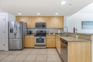 Køkken eller tekøkken på Stylish, Clean & Fully Equipped Getaway