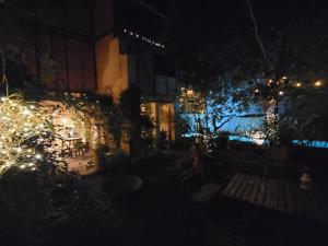 Bazén v ubytování Dúplex independiente con acceso a patio y piscina La nueva Candeleda nebo v jeho okolí + 25 fotografií