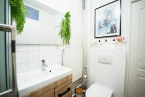 Ένα μπάνιο στο T2 Moderne Plein Centre +22 φωτογραφίες