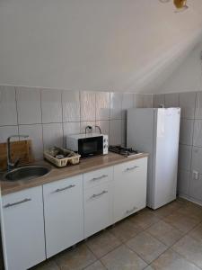 Dapur atau dapur kecil di sebas
