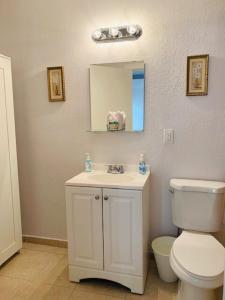 Koupelna v ubytování Zen Garden Studio + 27 fotografií