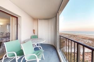 Un balcón o terraza en Camelot 401A