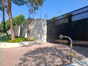 Φωτογραφία από το άλμπουμ του The Serenity-Apartment 2 σε Sandton +3 φωτογραφίες