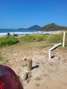 Afbeelding uit fotogalerij van Casa pé na areia in Ubatuba