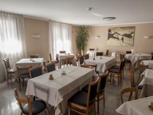 Restoran atau tempat lain untuk makan di Hotel Bleis