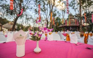 Gambar di galeri bagi Suan Bua Hotel & Resort di Ban Pong