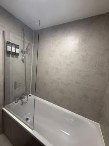 Phòng tắm tại London Clapham Room - Local