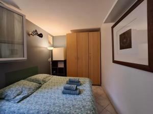 Postel nebo postele na pokoji v ubytování Pro & amis, Paris Gare de Lyon à 6 min - Emplacement imbattable - wiffi rapide - grand espace convivial - cuisine équipée